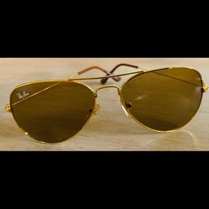 Ray-Ban Aviator Sunglasses